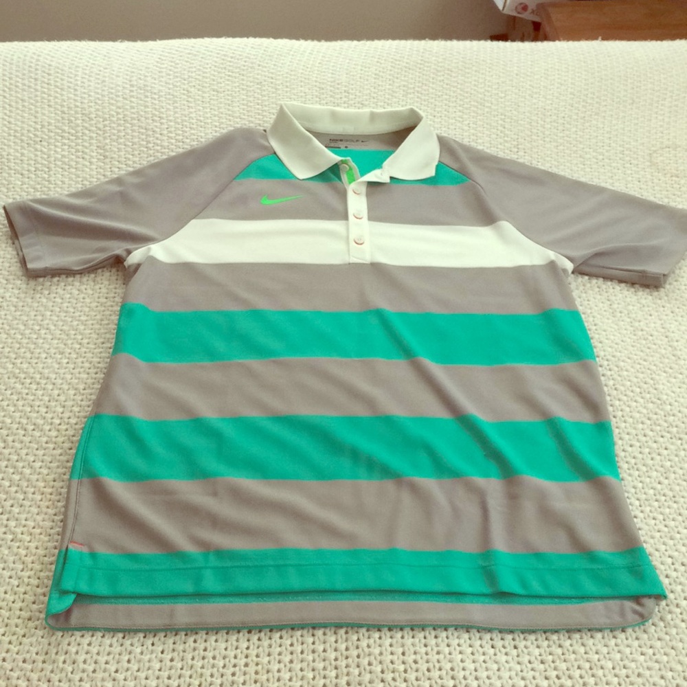 Men’s Nike Dri-Fit polo large
